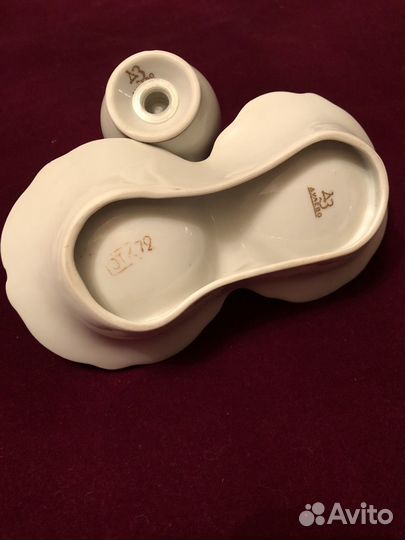 Солонка из Кремлевского сервиза с гербом СССР