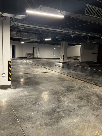 Машиноместо, 14 м²