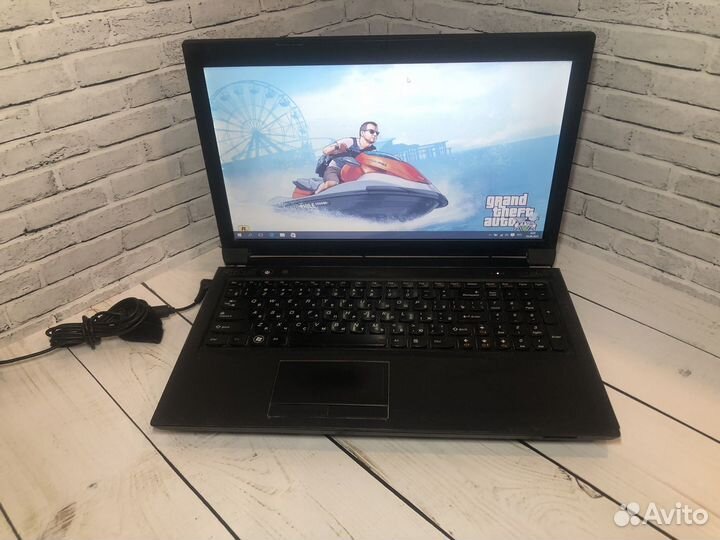 Мощный ноутбук Lenova b960/4GB