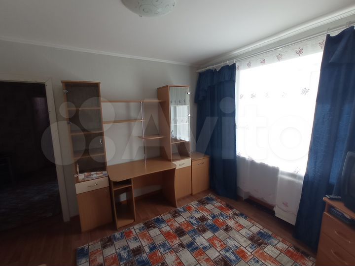 3-к. квартира, 60 м², 3/6 эт.