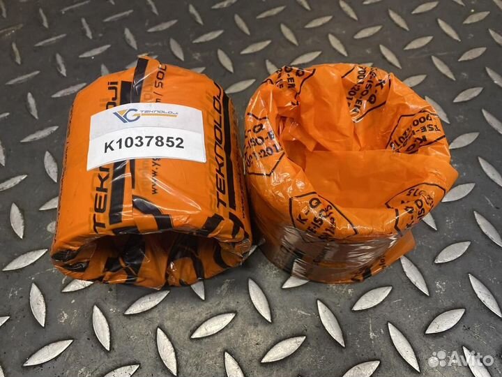 Втулка K1037852A