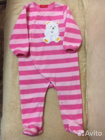 На девочку 1,5 года