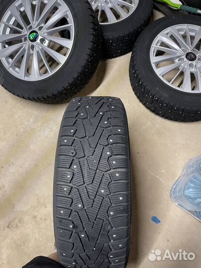 Диски с резиной зимняя pirelli r17