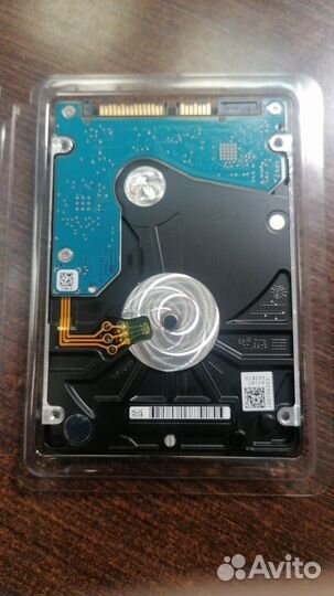 1 тб Жесткий диск Seagate Mobile HDD ST1000LM035