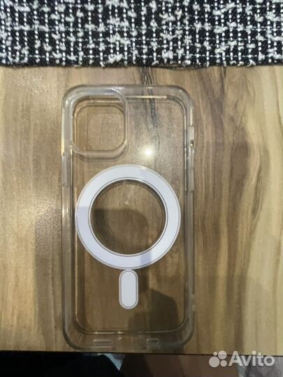 Чехоы на iPhone 12