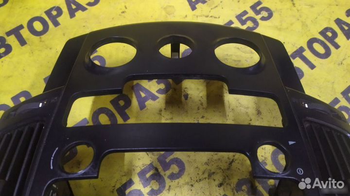 Рамка магнитолы Hyundai i30