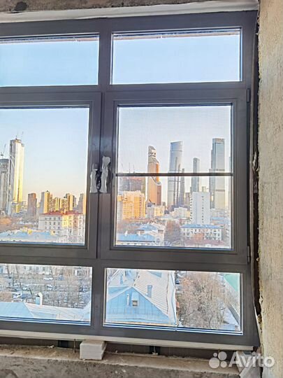 Остекление пластиковыми окнами в пол