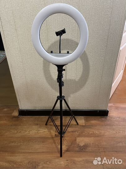 Свет для съемки. Кольцевой светильник