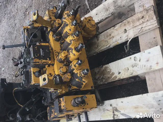 Гидрораспределитель komatsu 723-46-11760