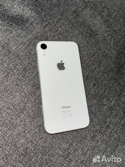 iPhone Xr, 64 ГБ