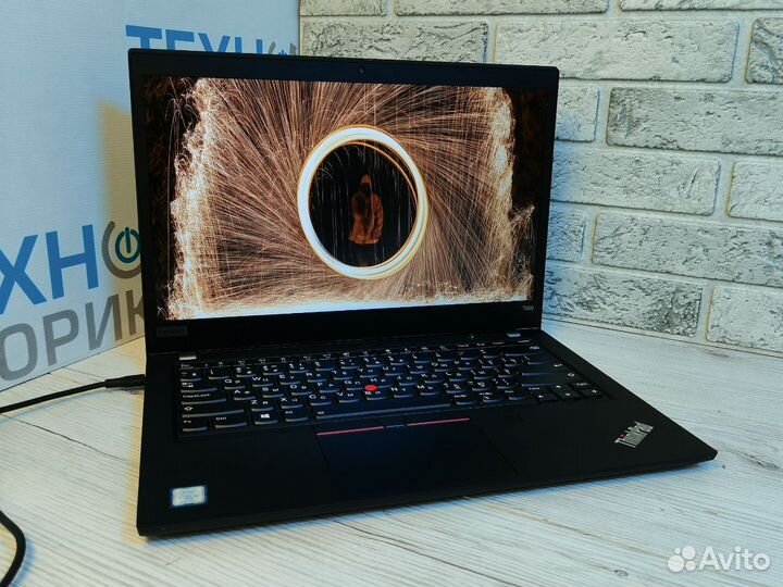 Ноутбук Lenovo ThinkPad T490 14'' 16/240gb без АКБ