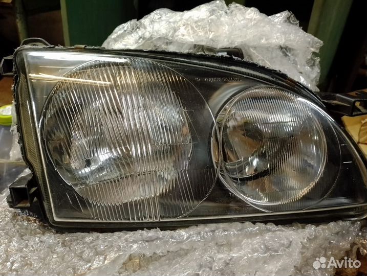 Фары Toyota