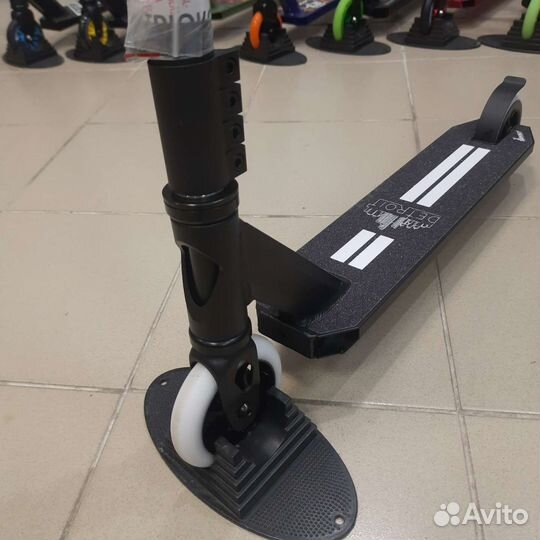 Трюковой самокат