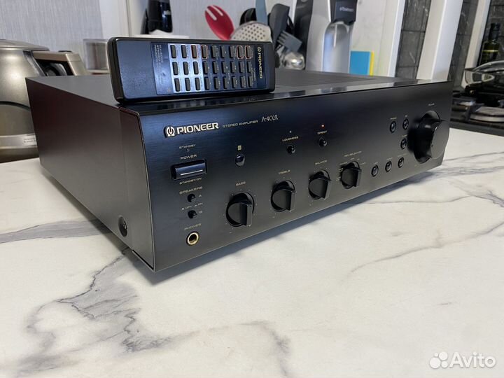 Pioneer A402R стерео усилитель