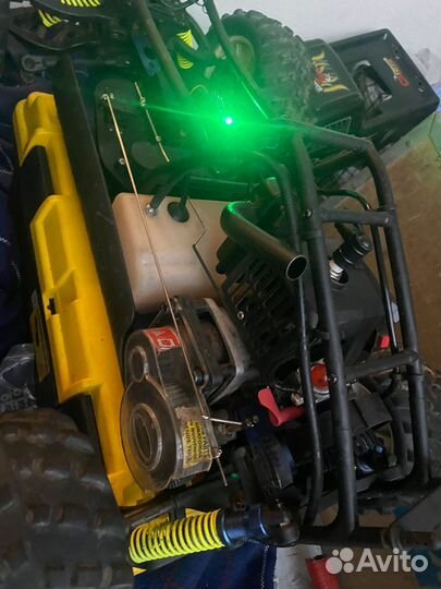 Радиоуправляемая машинка на бензине