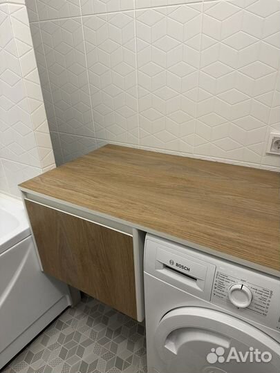 Подвесная тумба для ванны со столешницей