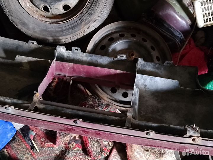 Бампер задний