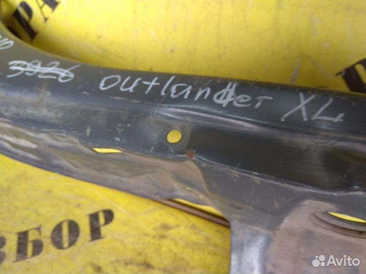 Рамка радиаторов (панель передняя) Mitsubishi