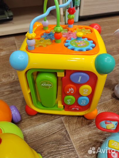 Развивающие игрушки пакетом