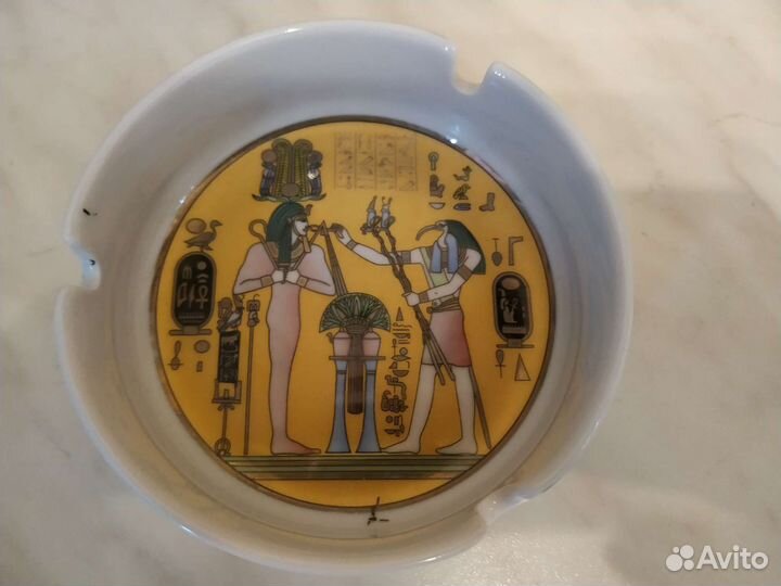 Пепельница сувенирная