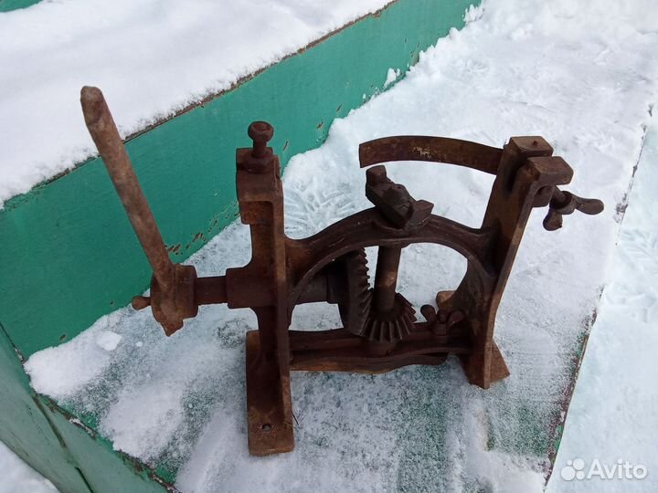 Угловой редуктор