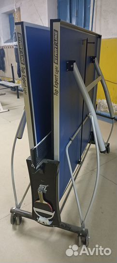 Теннисный стол