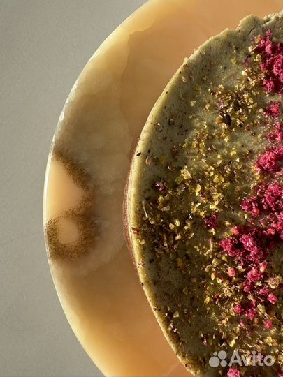 Тортовница из оникса