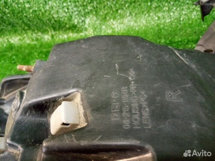 Фара передняя правая Nissan Micra K12 CR12DE 2008