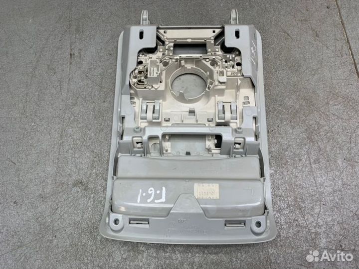 Плафон салона Volkswagen Golf MK6 1.2 CBZ 2011