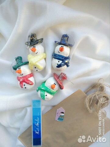 Игрушки на ёлку снеговики