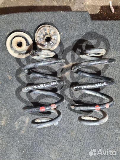 Пружина подвески задняя Nissan Juke F15 1.6 DDT