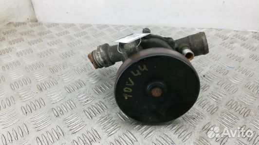 Водяной насос бензиновый saab 9-5 YS3E (10V44CN01)