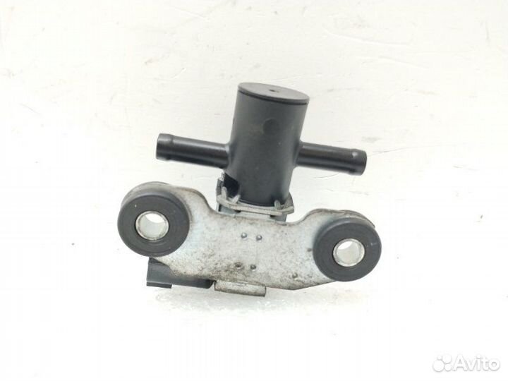 Клапан вакуумный Infiniti G37 V36 3.7 2009