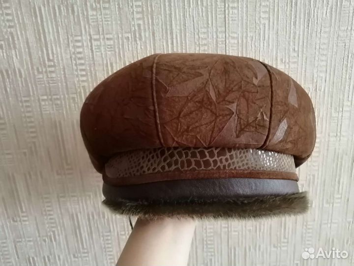 Шапка женская новая