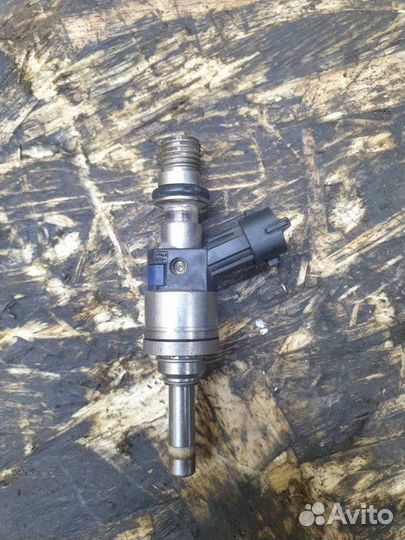 Топливная форсунка Porsche Cayenne