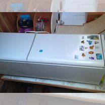 Холодильник indesit