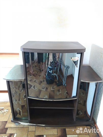 Тумба под тв