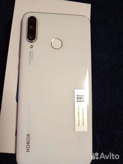 Телефон honor 20 lite