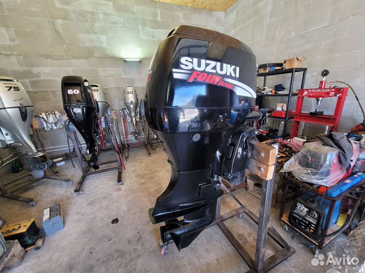 Suzuki df70 лодочный мотор