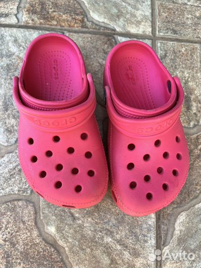 Crocs босоножки для девочки