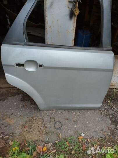 Дверь задняя правая Ford focus 2+