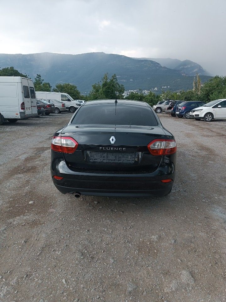 Renault Fluence: фото владельца