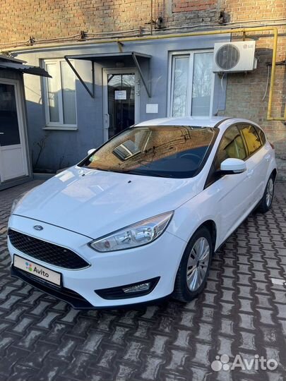 Ford Focus 1.6 AMT, 2017, 98 200 км