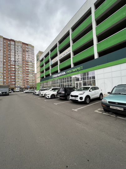 Машиноместо, 14 м²