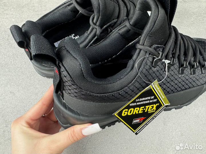 Кроссовки The north Face (TNF ) gore - TeX black