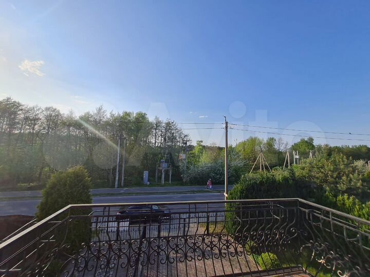 Дом 315,8 м² на участке 6,3 сот.