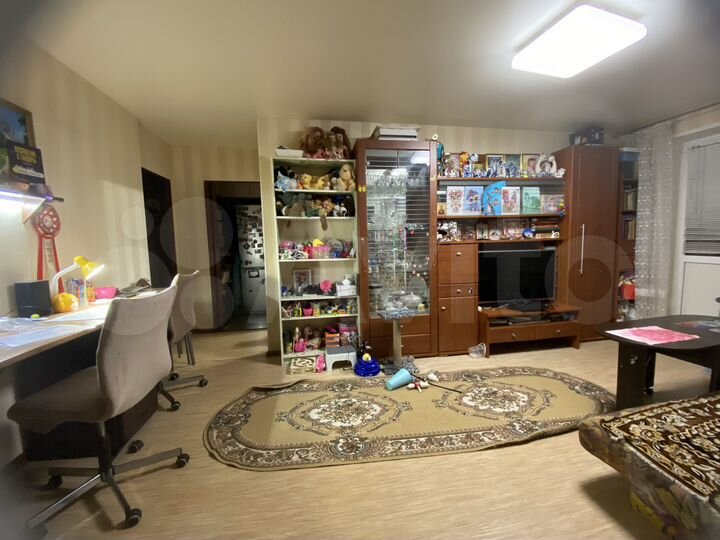 3-к. квартира, 58 м², 4/5 эт.