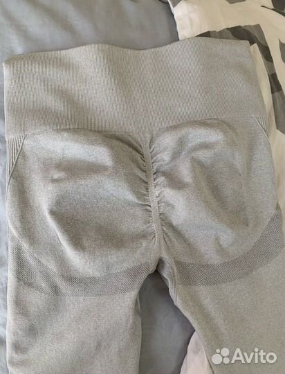 Спортивные вещи леггинсы шорты топ