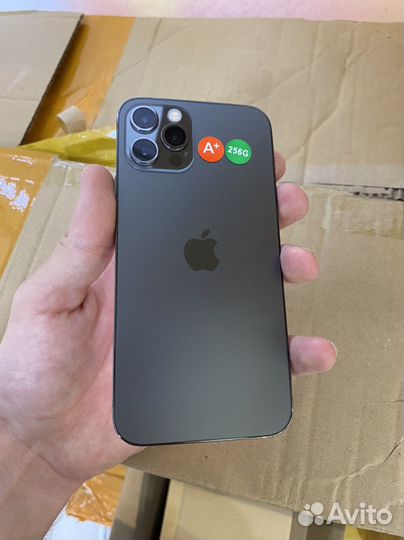 iPhone 12 Pro, 256 ГБ
