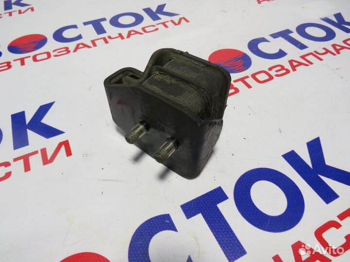 Подушка двигателя левоправо subaru legacy BE5, BE9